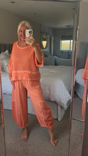 Load image into Gallery viewer, The Waffle Hopsack trouser suit
