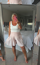 Load image into Gallery viewer, The High waisted shirred linen palazzo shorts with pockets
