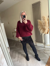 Load image into Gallery viewer, The Lola knits
