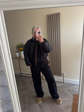 Load image into Gallery viewer, The cropped puffa jacket
