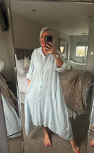 Load image into Gallery viewer, The striped linen shirt dress with pockets
