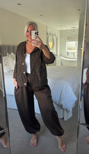 Load image into Gallery viewer, The super stretch animal print jacket
