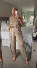 Load image into Gallery viewer, The Saints ribbed puff hem tracksuit
