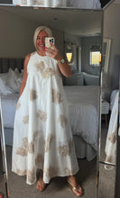 Load image into Gallery viewer, The Bora Bora embroidered maxi with pockets
