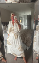 Load image into Gallery viewer, The Ibiza palm dress with pockets
