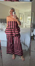 Load image into Gallery viewer, The palma striped boobtube trouser suit with pockets
