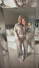 Load image into Gallery viewer, The sports luxe zip through jacket tracksuit

