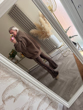 Load image into Gallery viewer, The “Billie” scoop coat
