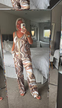 Load image into Gallery viewer, The shimmer marble trouser suit
