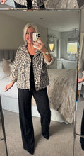 Load image into Gallery viewer, The super stretch animal print jacket
