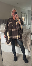 Load image into Gallery viewer, The Marlborough checked jacket/cape
