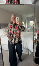 Load image into Gallery viewer, The animal print embroidered detail zeta Otto shirt
