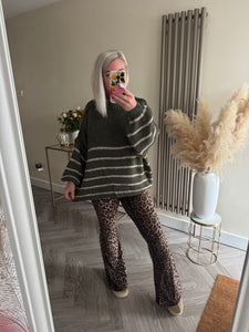The striped Lola