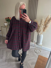 Load image into Gallery viewer, The pu leather look leggings in black
