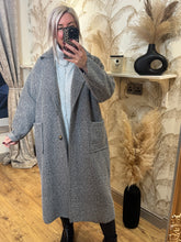 Load image into Gallery viewer, The Maggie eyelash coat
