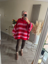 Load image into Gallery viewer, The exposed seam stripe Lola
