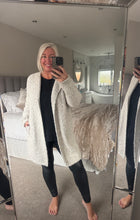 Load image into Gallery viewer, The Boucle coatigan with pockets
