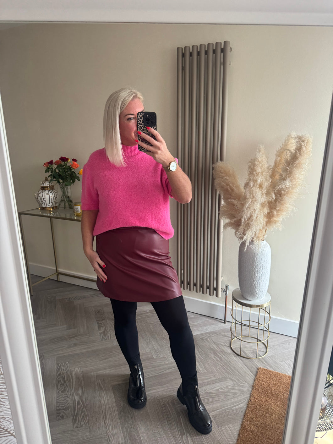 The Pu skirt in wine