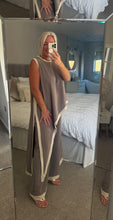 Load image into Gallery viewer, The a symmetrical trouser suit with pockets
