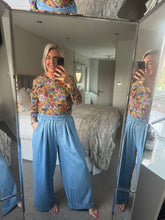Load image into Gallery viewer, The sienna wide leg denims
