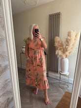 Load image into Gallery viewer, The botanical shirred dress
