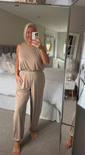 Load image into Gallery viewer, The Saints ribbed puff hem tracksuit
