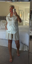 Load image into Gallery viewer, The Bora Bora embroidered sleeveless shirt
