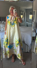 Load image into Gallery viewer, The Amalfi lemon satin dress with pockets
