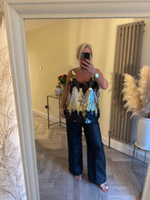 Load image into Gallery viewer, The Sequin vest top
