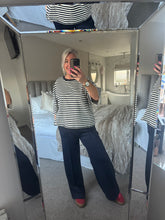 Load image into Gallery viewer, The tie waist pin tuck jogger
