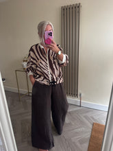 Load image into Gallery viewer, The animal stripe tie waist satin bomber jacket

