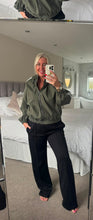 Load image into Gallery viewer, The tie waist pin tuck jogger
