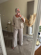 Load image into Gallery viewer, SALE The striped linen trousers with pockets (no return on sale items)
