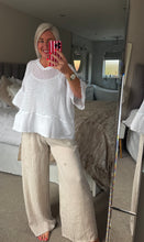 Load image into Gallery viewer, The Ibiza Waffle top with separate vest
