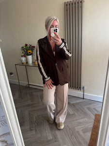 The Luxe jersey blazer with striped sleeve & cuff detail
