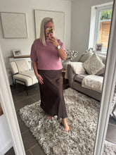 Load image into Gallery viewer, The Holly short sleeve knit
