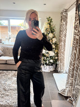 Load image into Gallery viewer, The basic long sleeve sparkle jersey
