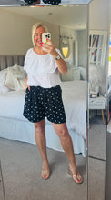 Load image into Gallery viewer, The Elasticated waist polka dot chiffon shorts with pockets
