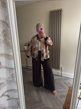 Load image into Gallery viewer, The Donatella bomber jacket with pockets
