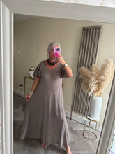 Load image into Gallery viewer, SALE The saints frill sleeve crinkle dress (NO RETURN OR EXCHANGE)

