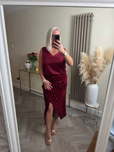 Load image into Gallery viewer, The Tiggy satin vest top
