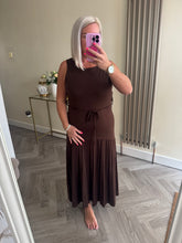 Load image into Gallery viewer, SALE The jersey tie waist pleated hem dress ( No return on sale items)
