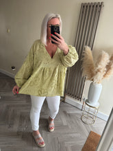 Load image into Gallery viewer, The 100% cotton flock smock top
