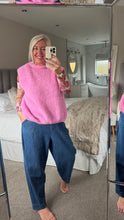 Load image into Gallery viewer, The Bow back knit in pink
