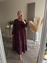 Load image into Gallery viewer, The shirred spotty dress
