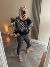 Load image into Gallery viewer, The pu metallic magics
