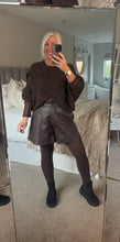 Load image into Gallery viewer, The wrap front jumper
