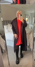 Load image into Gallery viewer, The waterfall boucle coat
