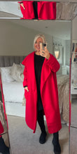 Load image into Gallery viewer, The waterfall boucle coat
