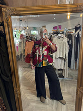 Load image into Gallery viewer, The amalfi quilted jacket with pockets
